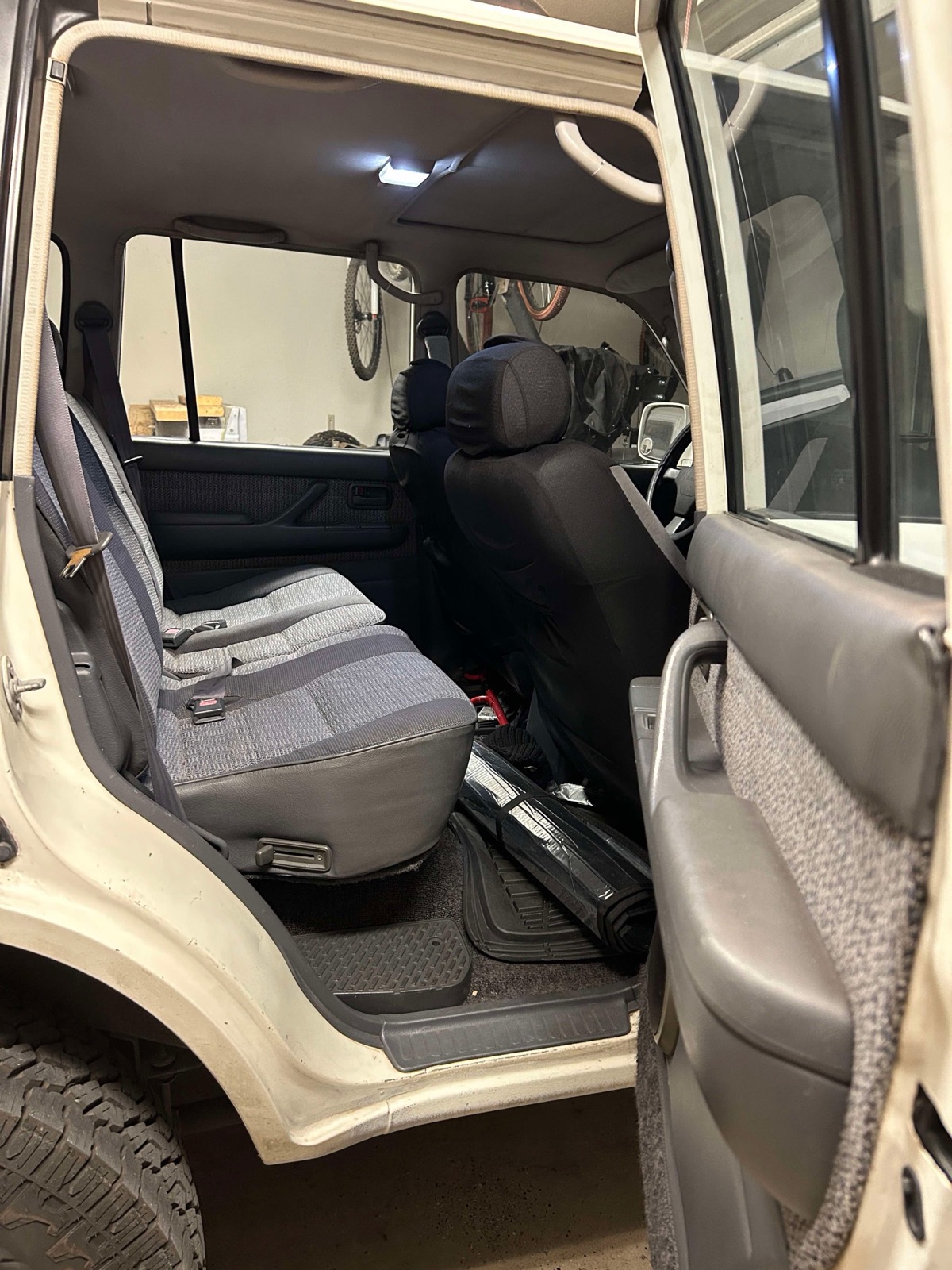 Land Cruiser